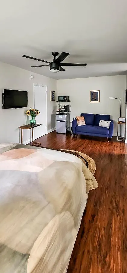 Studio Mins To Culver City Downtown, Sony & Venice Los Angeles